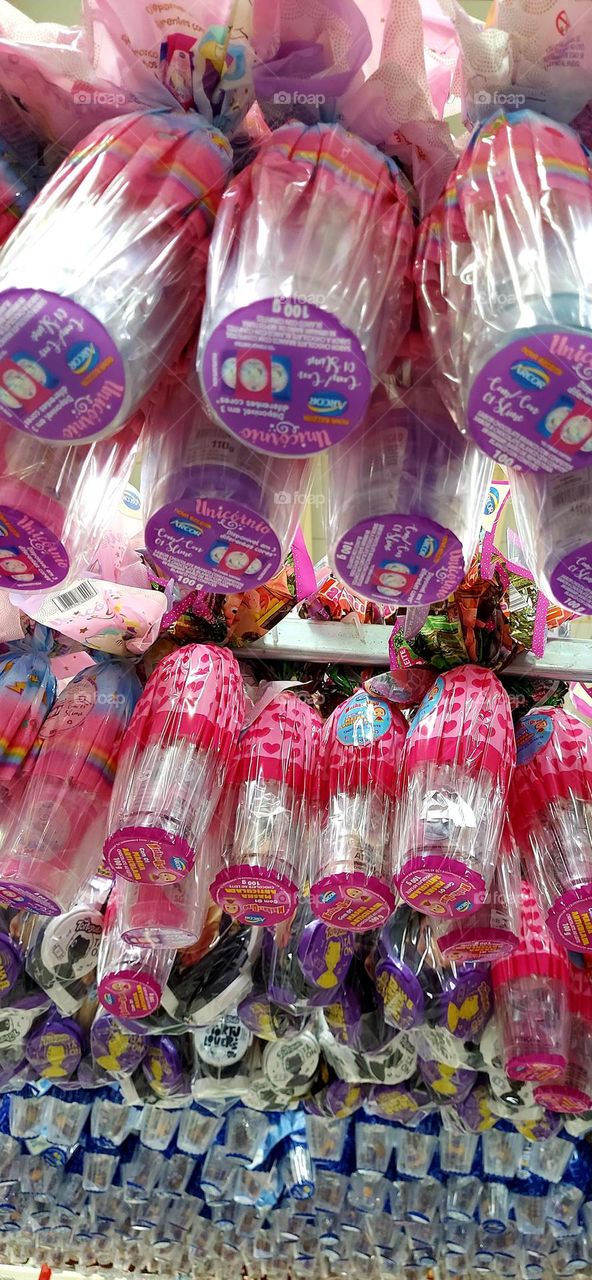 Os mercados anuncia que a Páscoa é comercial apenas.