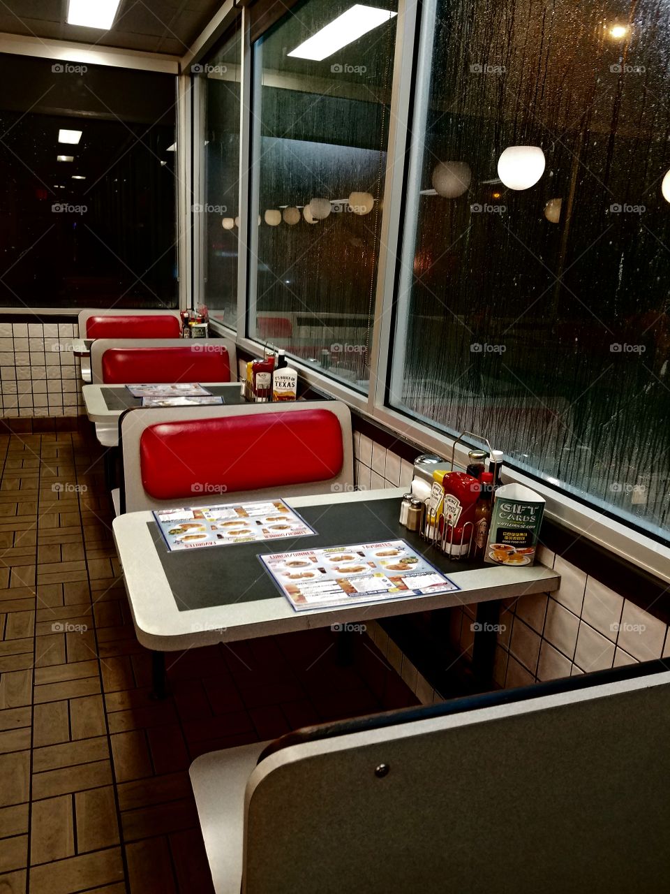 diner seating