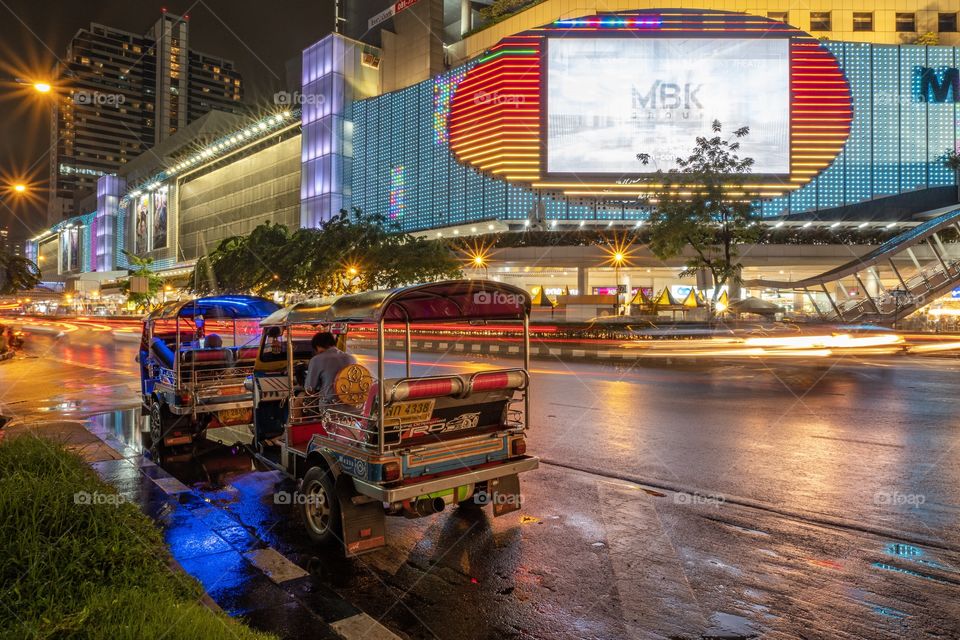 Tuk Tuk Thailand are the most famous and fun for tourists in Bangkok one day trip program