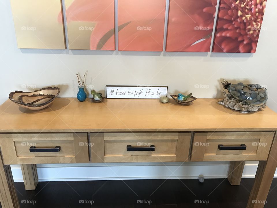 Beautiful table dispel with blues, oranges, browns  including birds nesting with good quote. Lots of rectangles in this photo! 