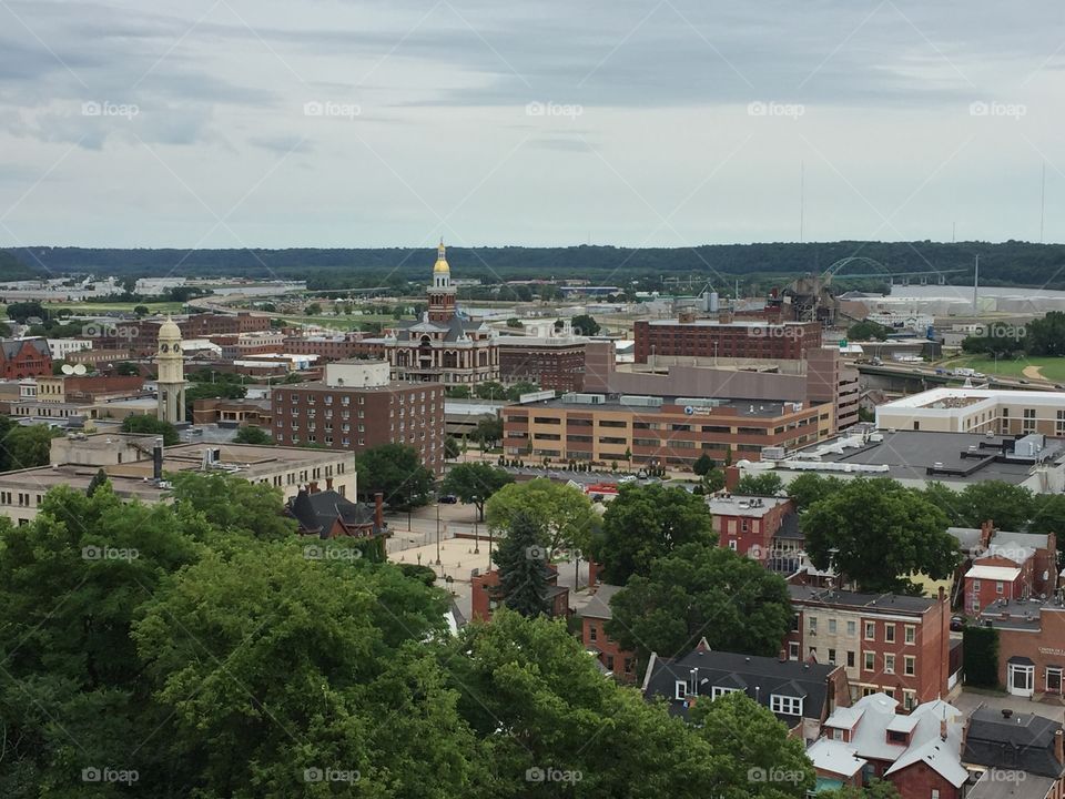 Dubuque, Iowa skyline, featuring the gold dome of the historic Dubuque County courthouse. 