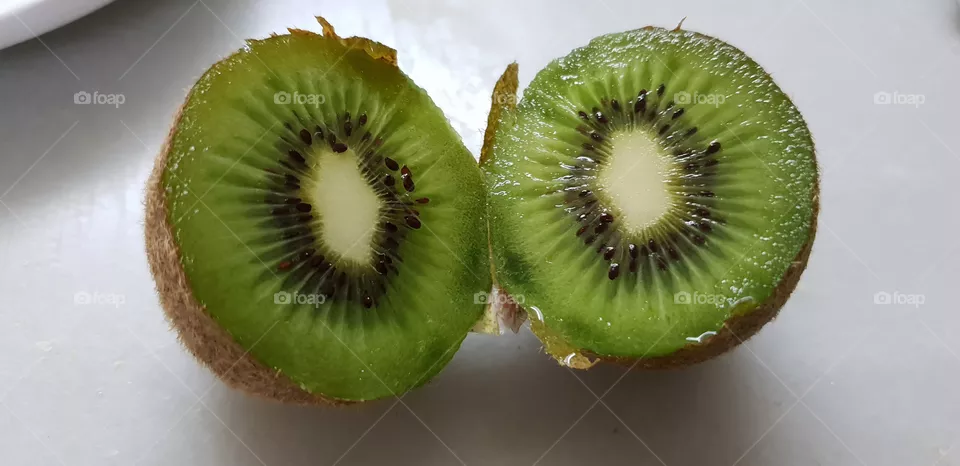 😋🥝
