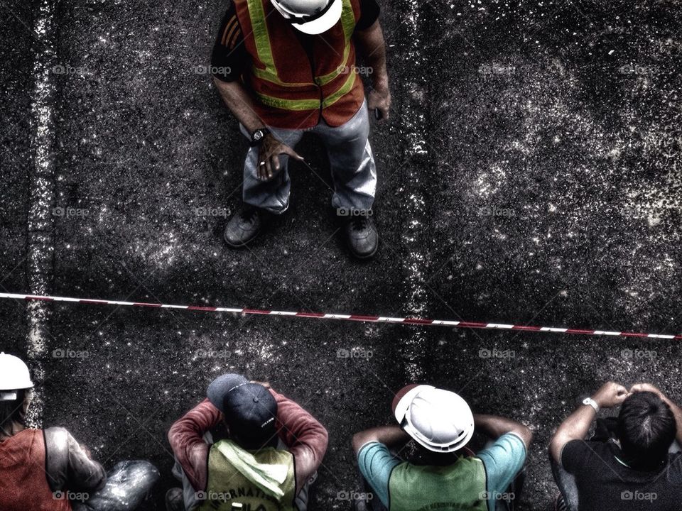 Briefing at the site