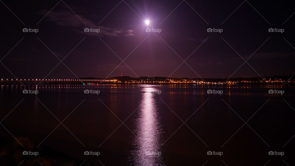 Moon over the Tay