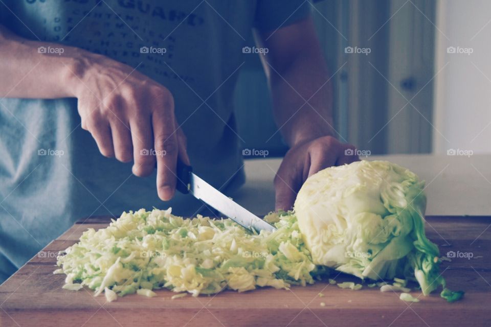 Cutting vegetables 