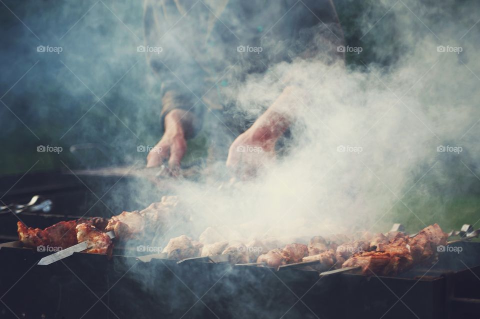 barbecue, grill, picnic, smoke, smoked, picnic, fire, fire, hot, spicy, pepper, delicacy, delicious, spring, fly, fall, nature, holiday, celebrate, may, may, April, March, forest, lake, spring festival, Christmas, thanksgiving , St. Patrick's day, Turkey, chicken, lamb, pork, beef, diet, health, healthy, vegan, vegan, restaurant, diner, cafe, dining, festival, area food, sausages, cheese, party, alcohol, beer, cocktails, sausage, bread, pastries, Friday, kindle, kindle fire, oven, pan, October, Oktoberfest, Germany, Czech Republic, German, Czech, ethnic, flavor, aroma, corn, potatoes, grilled vegetables, pickles, sauce, ketchup, mayonnaise, yogurt, beer, fat, protein, male, jousting, backyard, Park, blanket, fun, enjoyment, flavor, food, dinner, meat, meat, gourmet, food, lunch, travel, Georgian, Georgia, product, dish,