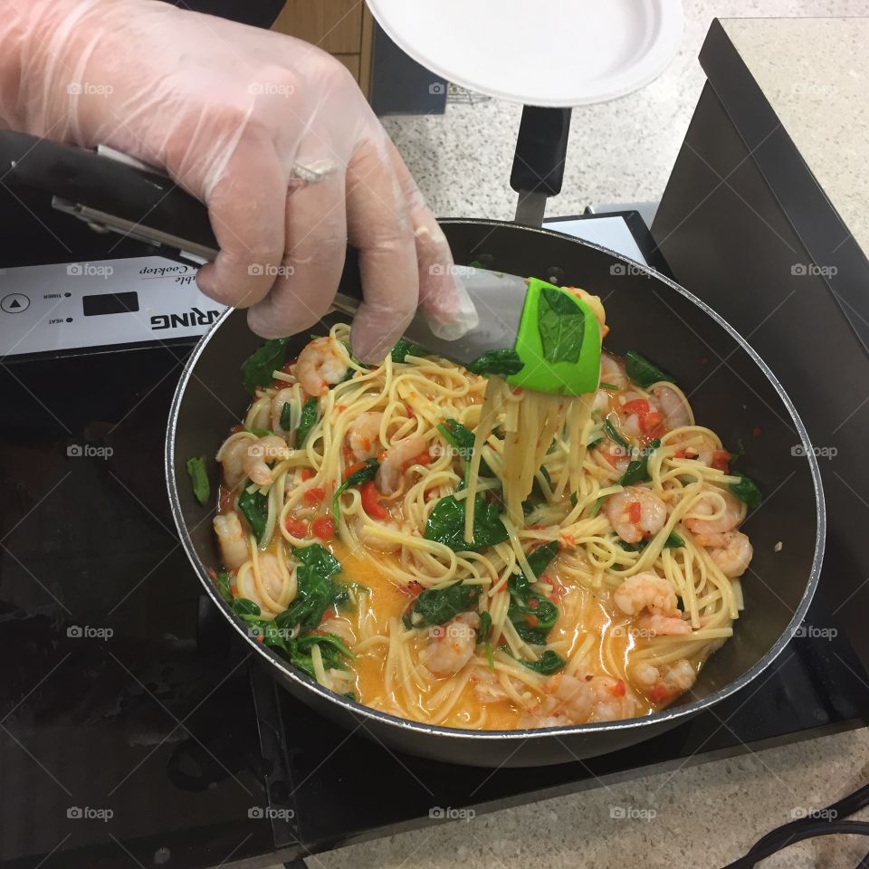 If you like seafood, Shrimp Scampi  is for you! It makes for a romantic meal for two on those special days, such as your anniversary, sweetheart day, or any other special occasion! It's so inexpensive and takes no time to fix. It is a perfect union of shrimp and pasta! 
