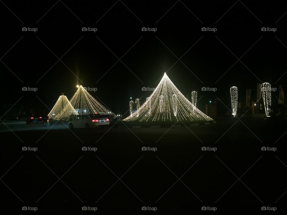 Sri Lanka , Galle town 31st night 2015 end ..
One of most beautiful place in Sri Lanka ,
Beach , sea foods , Galle fort , unawatune beach ,jangle beach , party nights , clubs , peaceful mind , relax , history , gems , jewellers ,
Nice people's , eye green