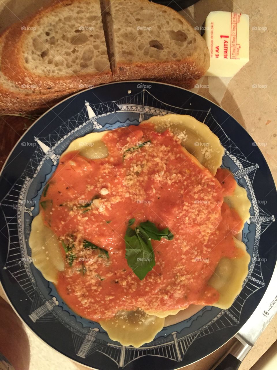 Ravioli and homemade vodka sauce 