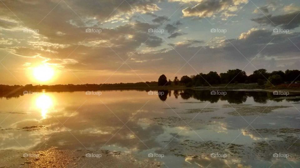 Holmes Lake sunset