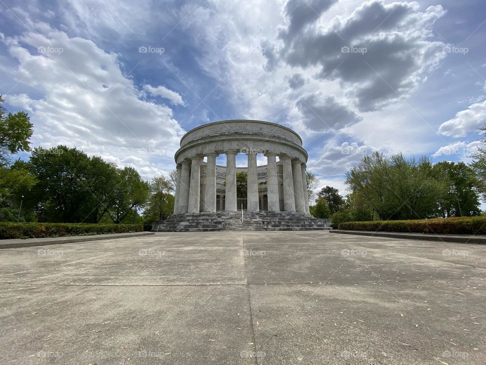 Approaching the gravesite of President Warren G. Harding