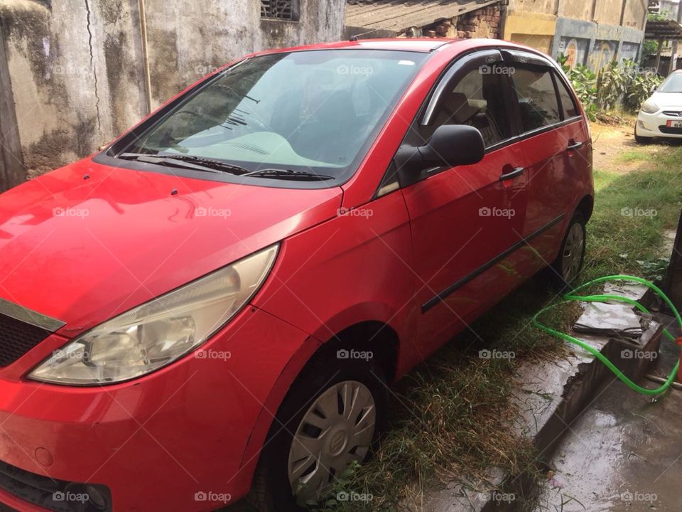 Tata indica caR red