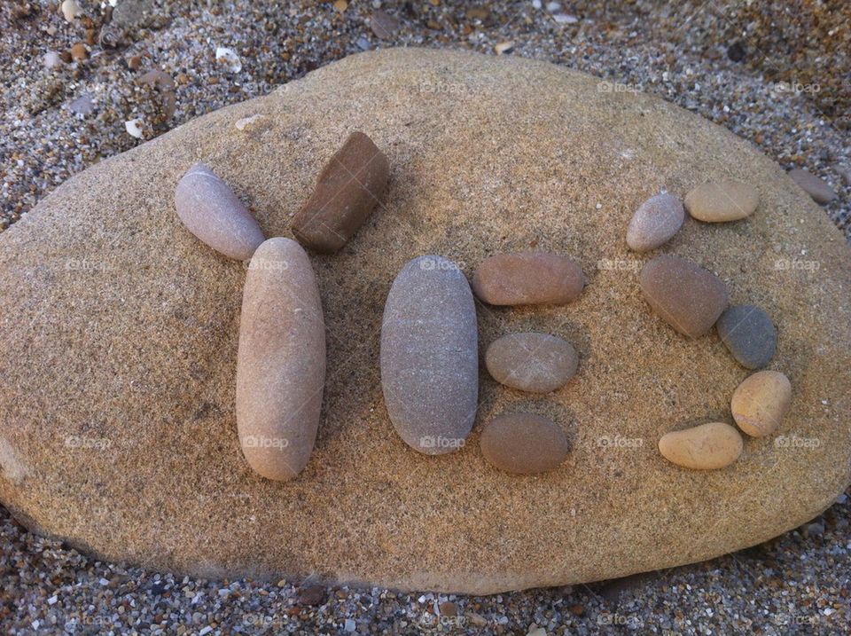 Concept of yes on stones
