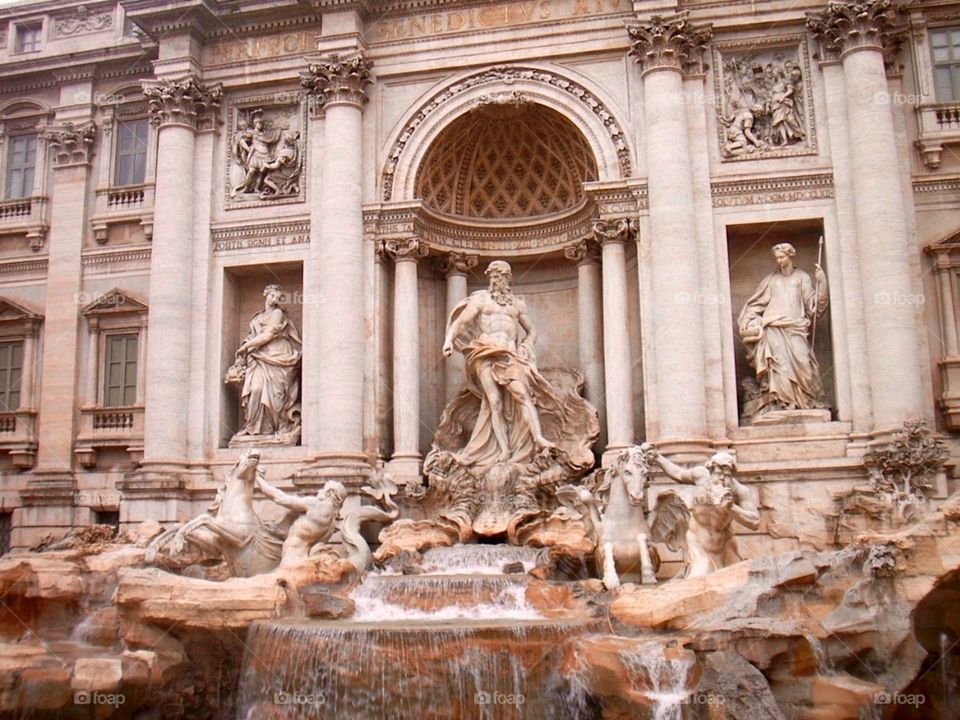 Trevi Fountain, Rome, Italy