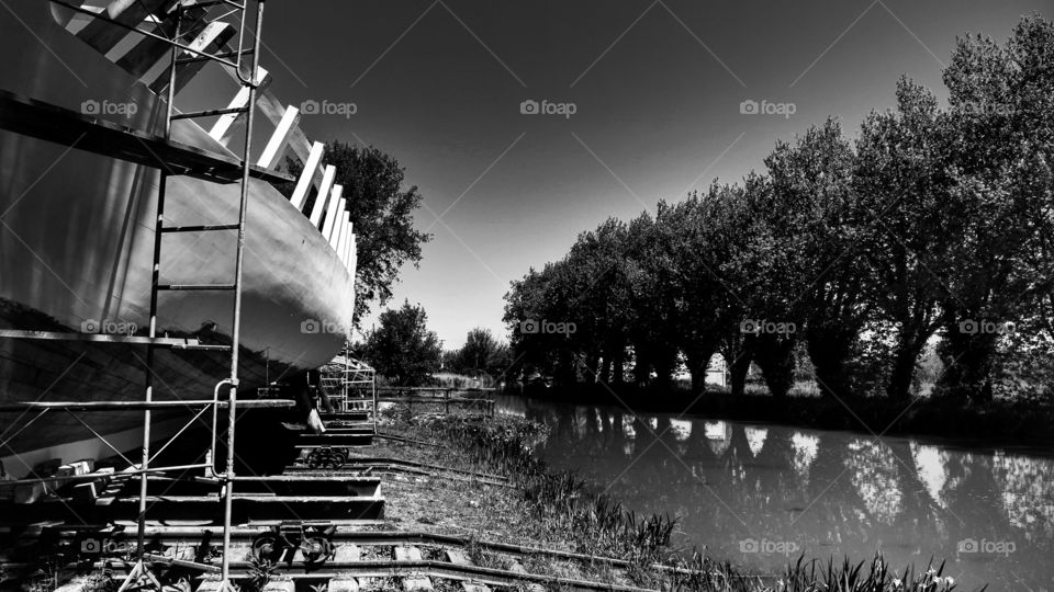 boat un construction