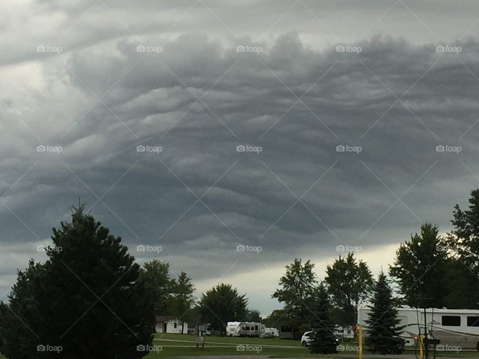 Heavy Cloud Shelf