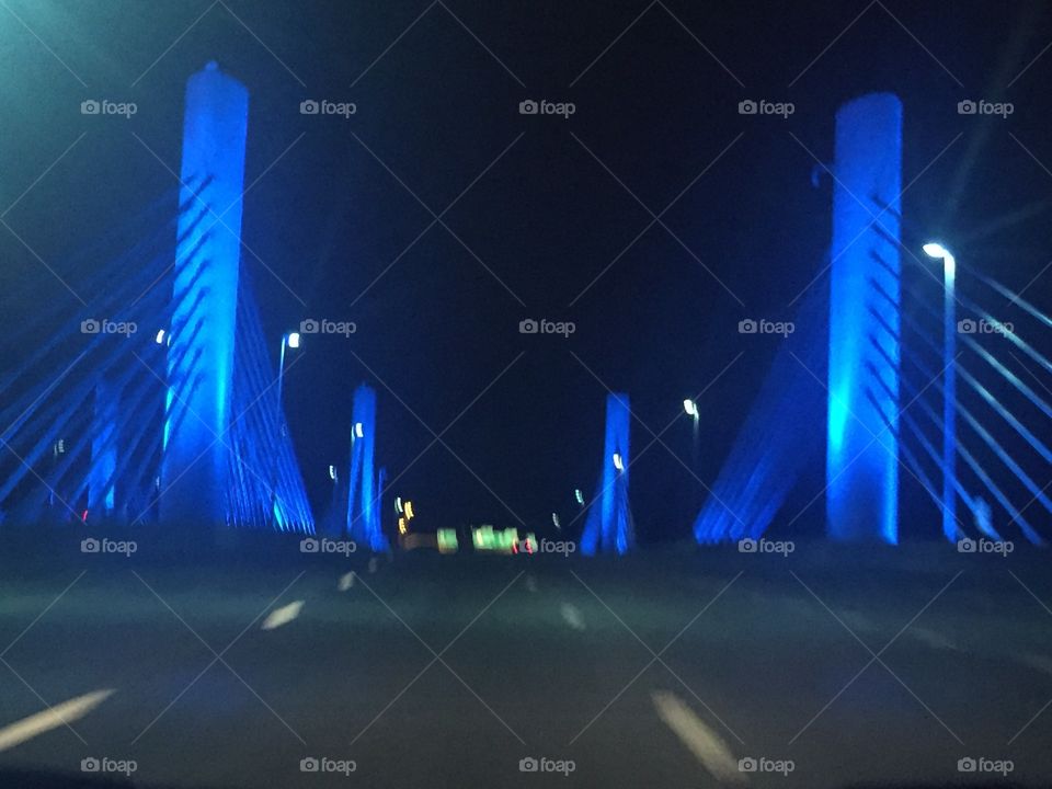 Illuminated bridge