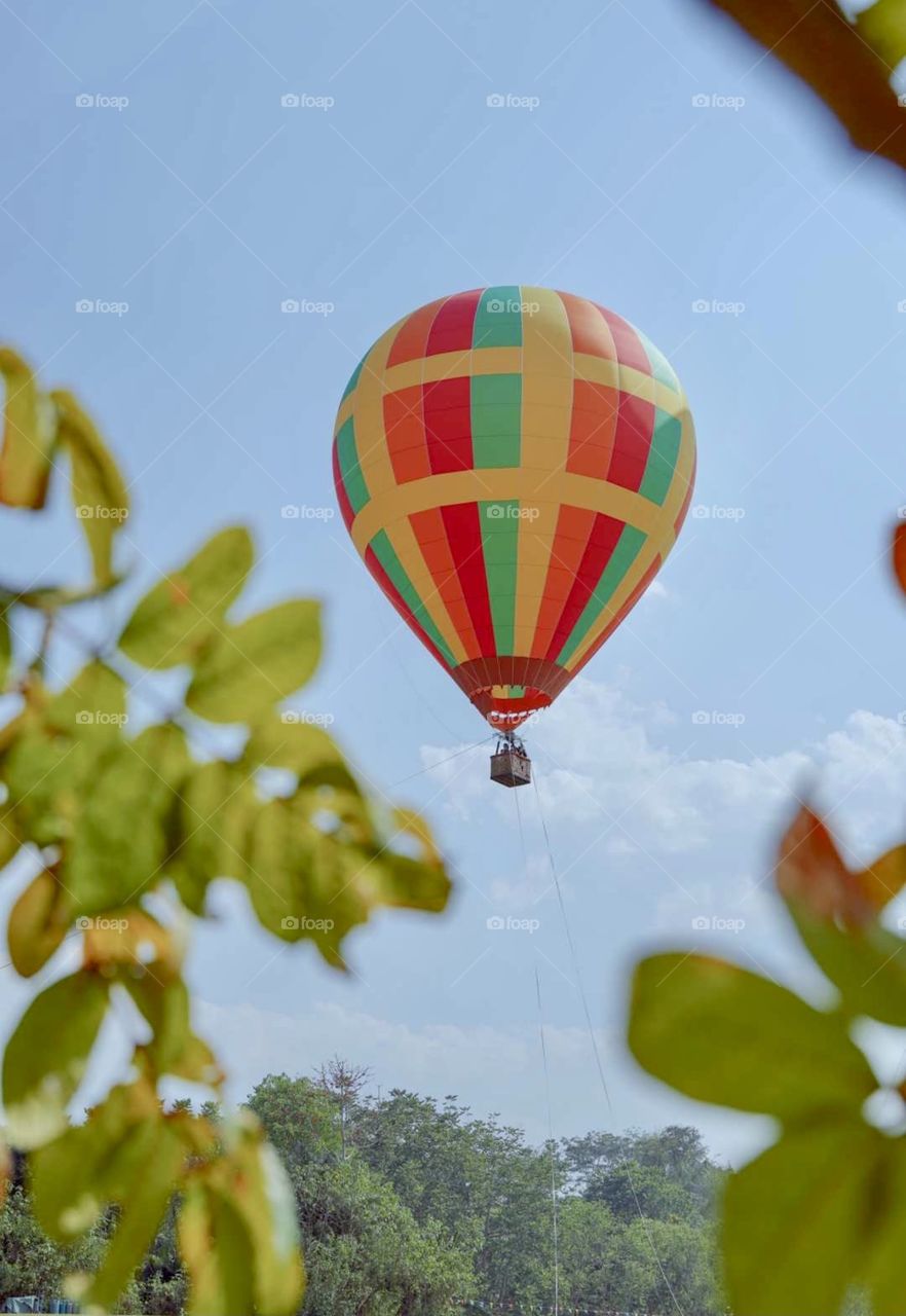 hot air balloon