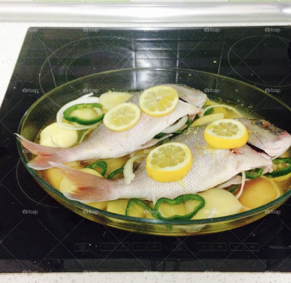 Fish-food-healthy-