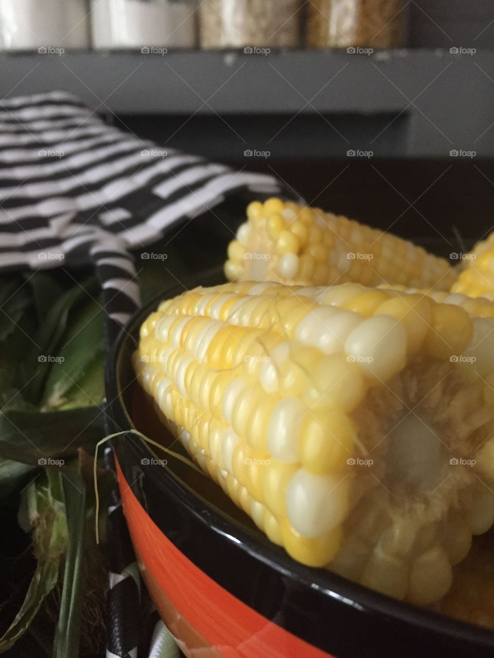 Corn party 