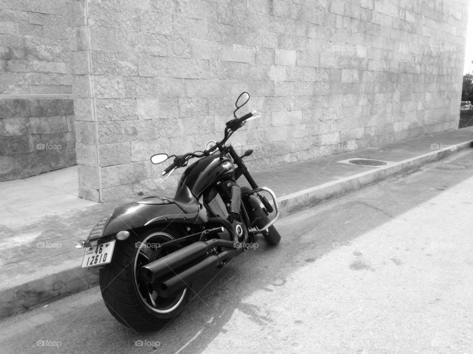 Black n white motorcycle 