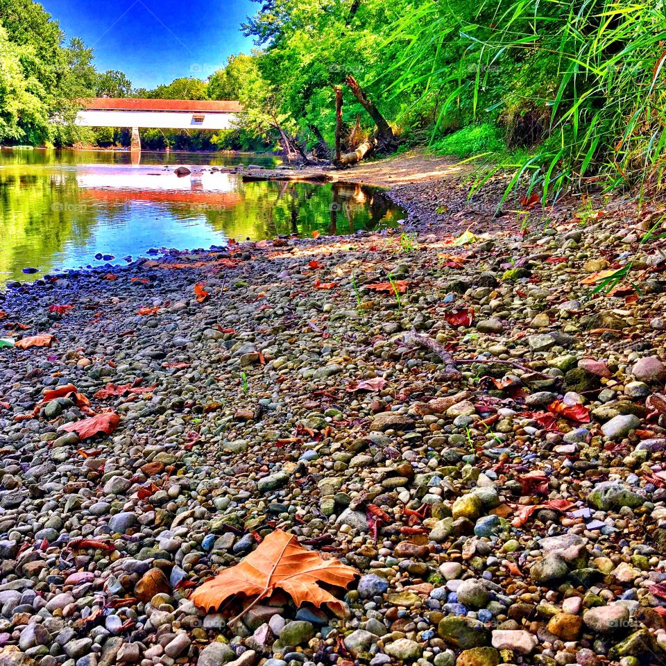 View of the covered bridge. 