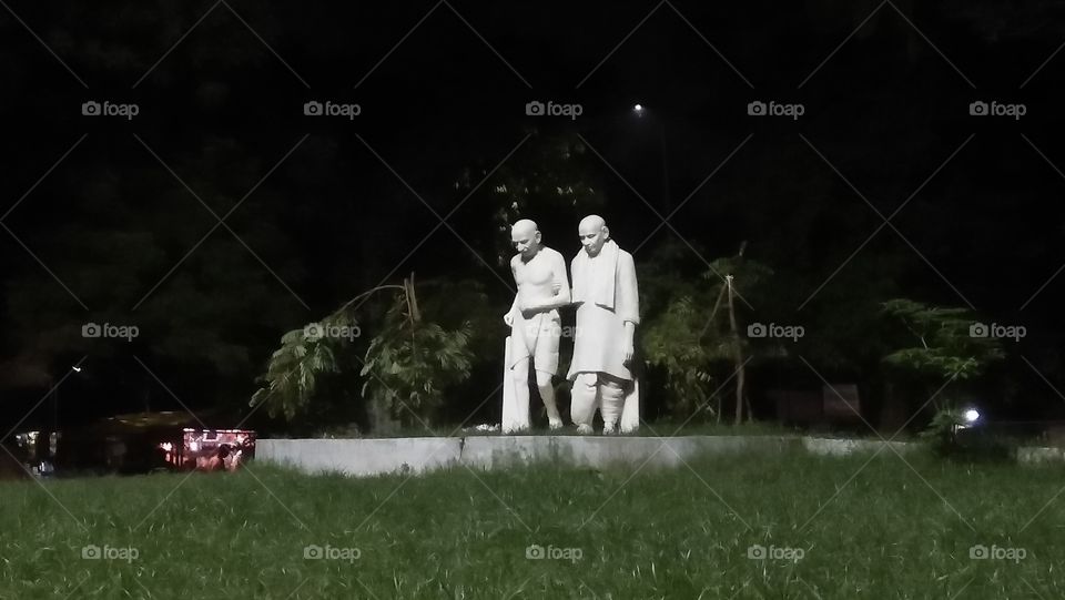 Mahatma Gandhi with Javaharlal Nehru