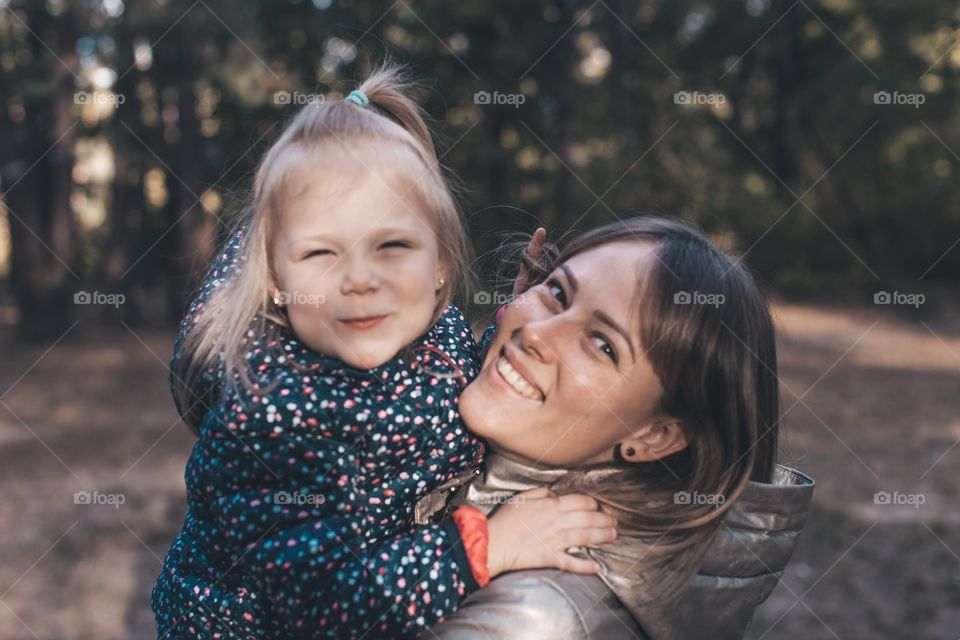 selfie mom and daughter