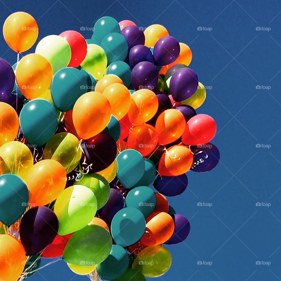 Colored balloons 