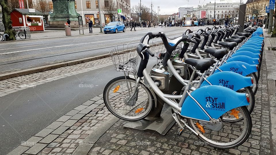 Getting around in the city of Gothenburg,Sweden, by hiring a bicycle - ta dig runt i Göteborg centrum genom att hyra cyklar, Sverige 