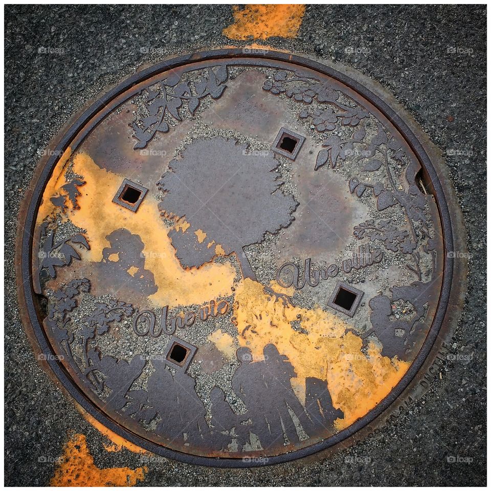 manhole cover Gatineau 03