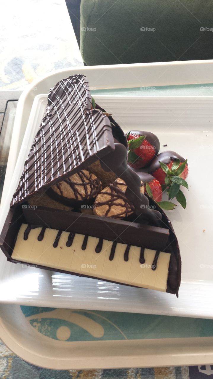 Chocolate Piano 