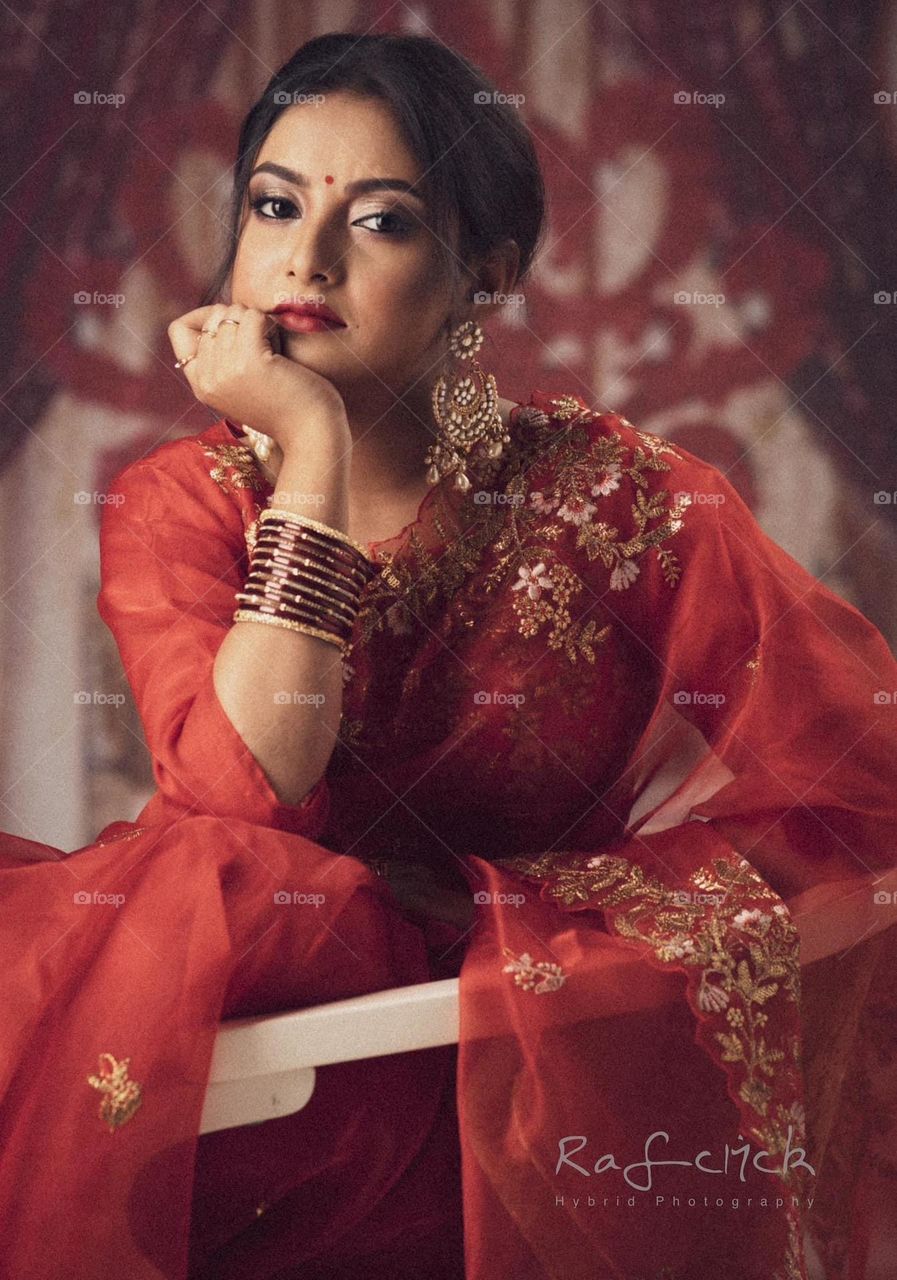 Red sarees is pure grace and glamorous 