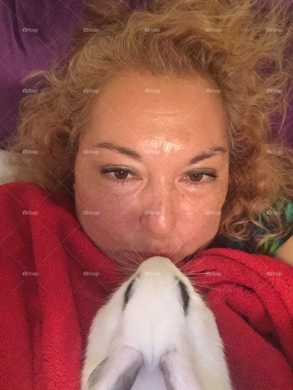 Bunny kisses with Moo Daniel.!