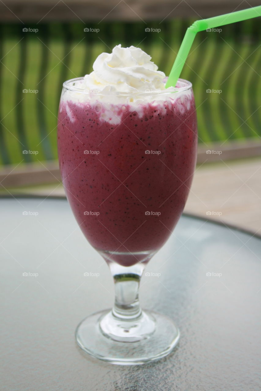 Very Berry . Fresh berry Smoothie 