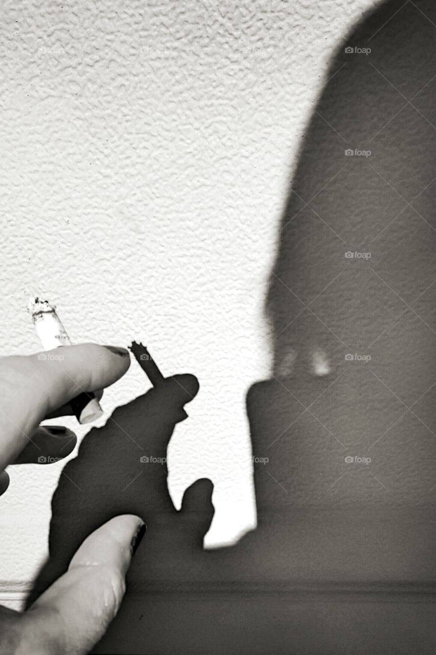 smoker shadow
