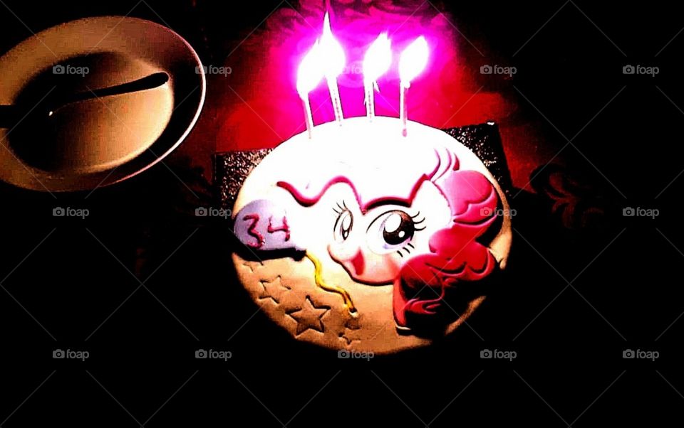 Today is party day🦄