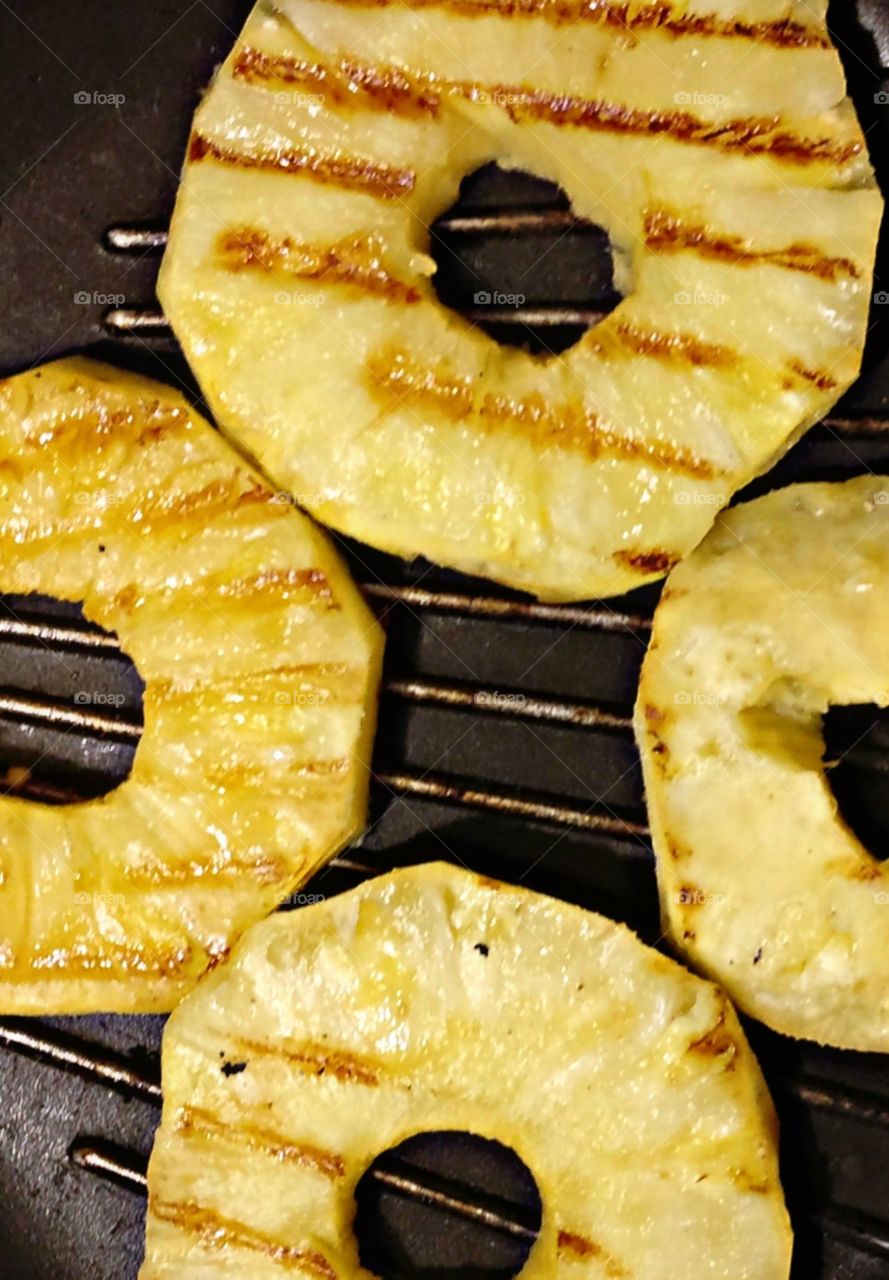 Grilled Ananas