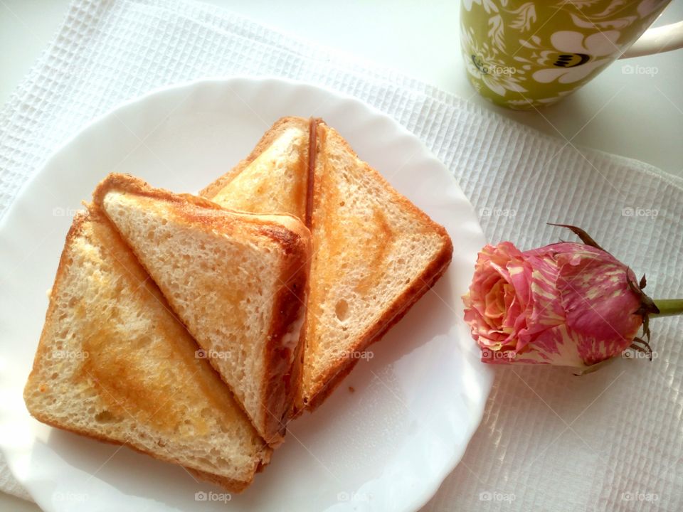 breakfast toast