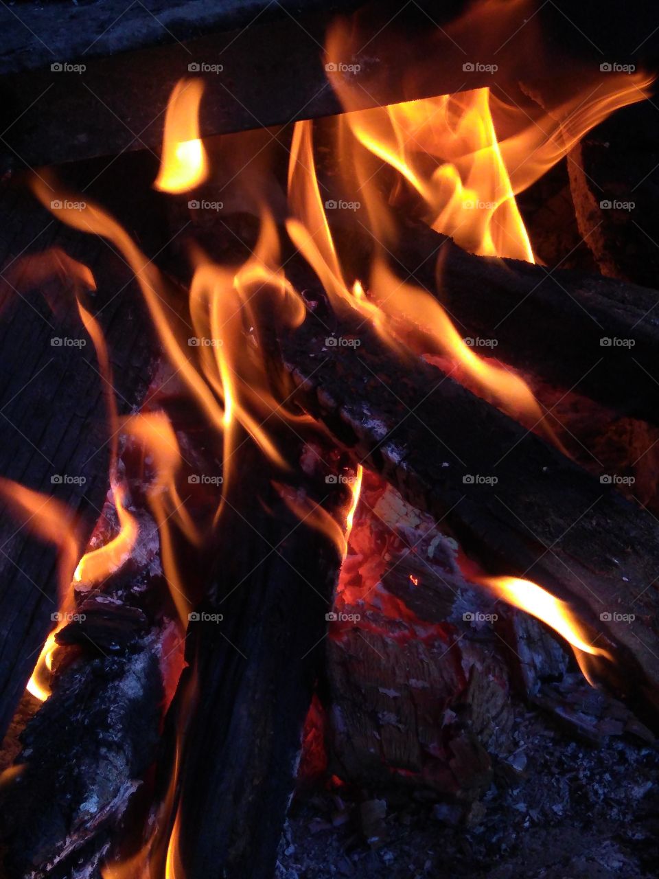 Fire/ flames/ wood stove/ ember/ element/ nature/ wood...