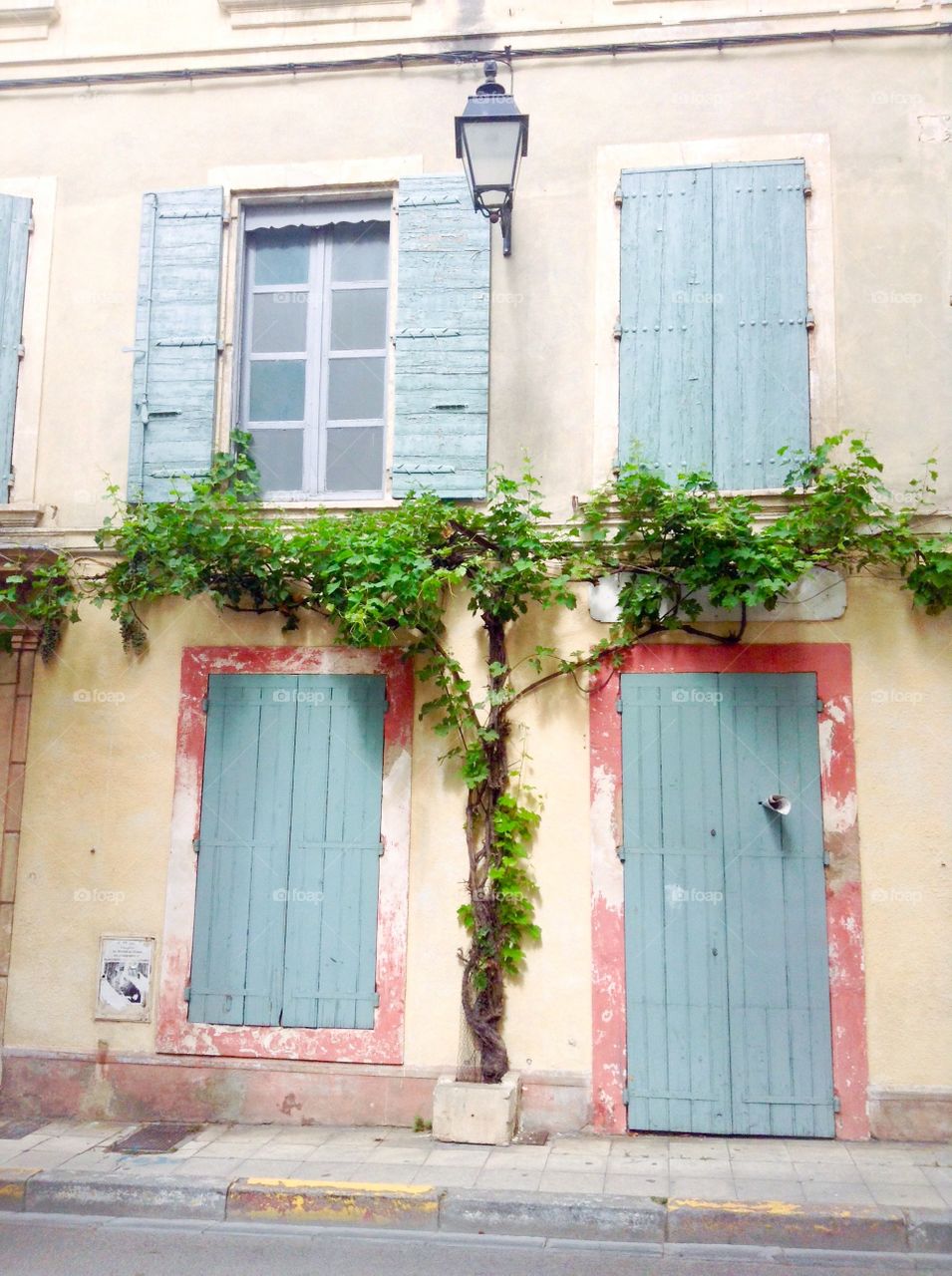 Lovely old house in Arles