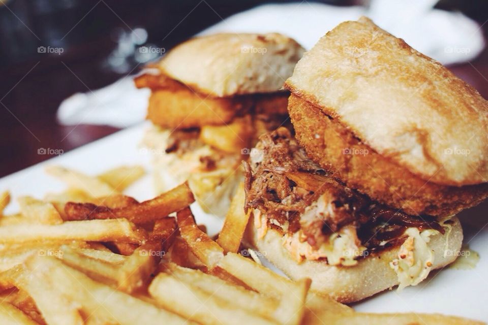 Pulled pork sandwich with fries