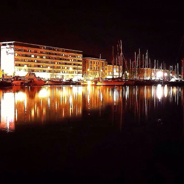 Night lights at the port