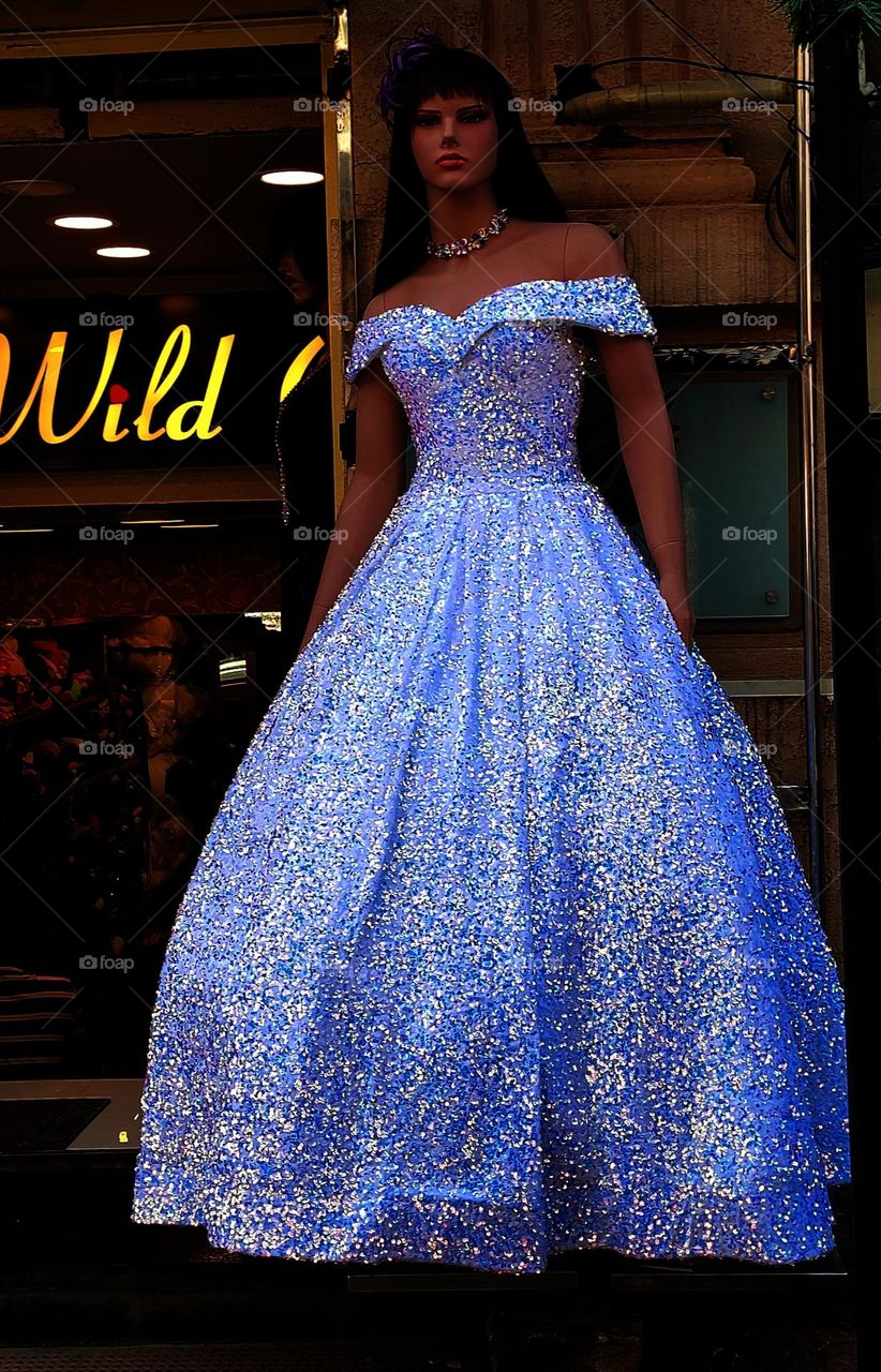 A bridal dress that embodies perfection ! A perfect  wedding gown.