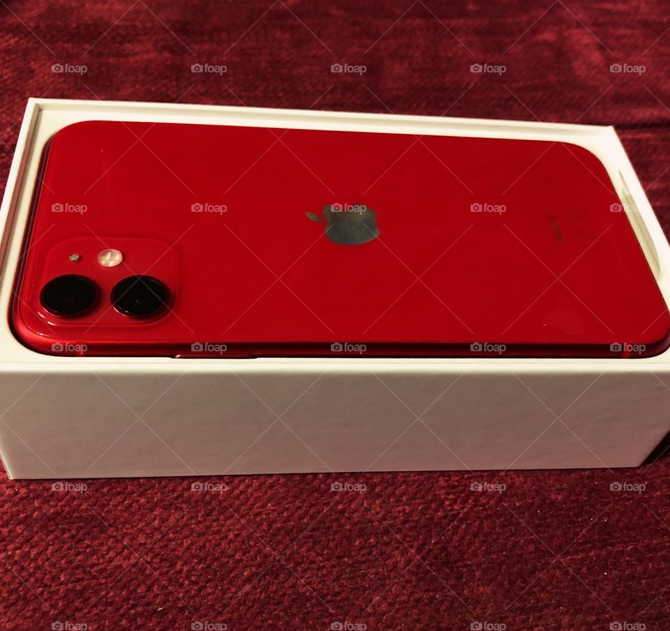 IPhone 11 RED