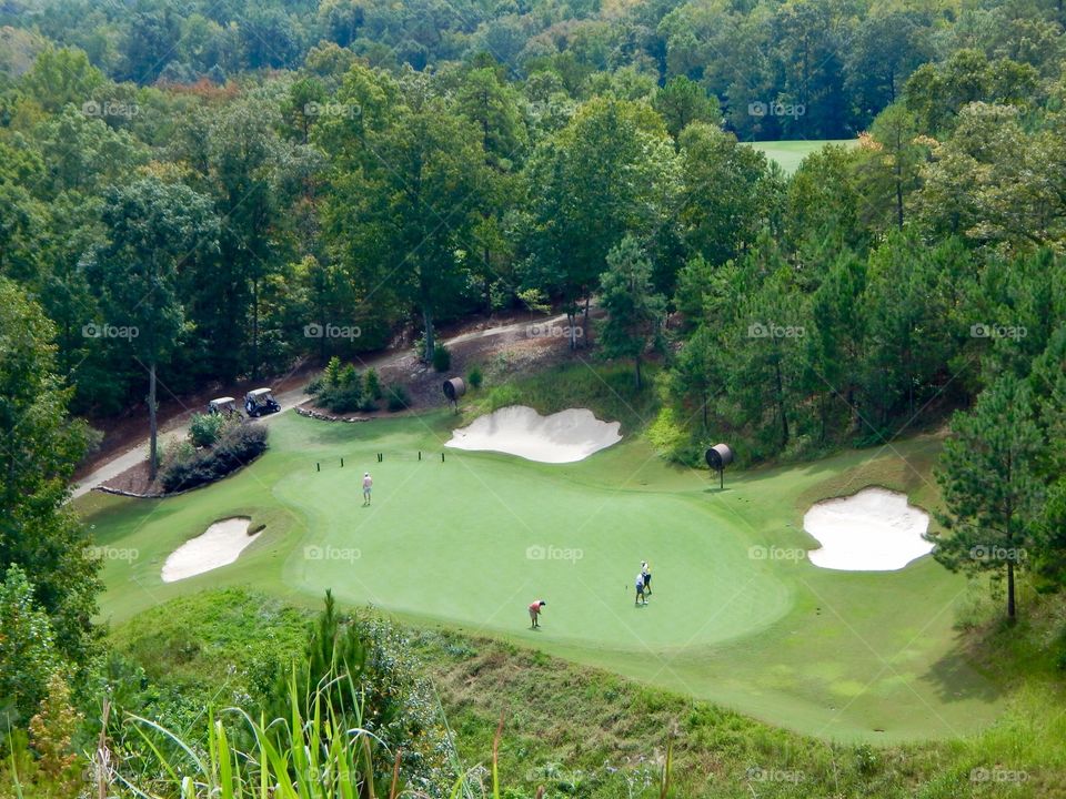 A long Way To The Pin