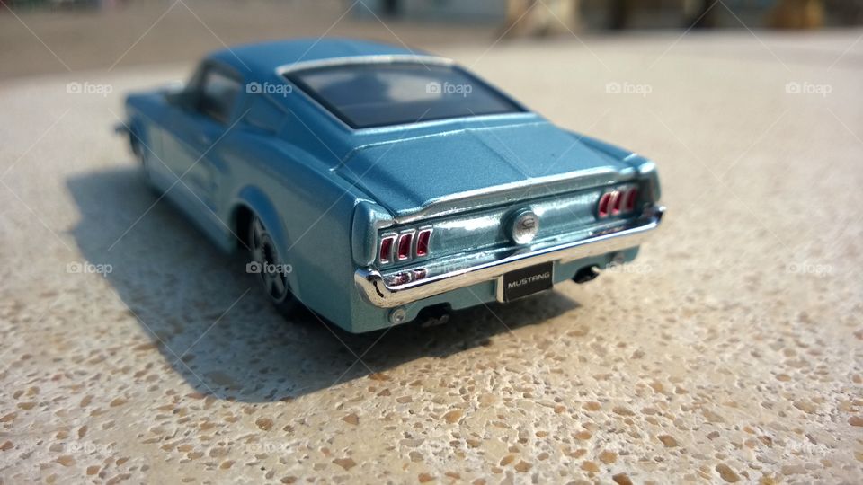 Ford Mustang giocattolo