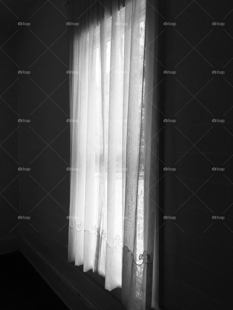 Curtain in black and white