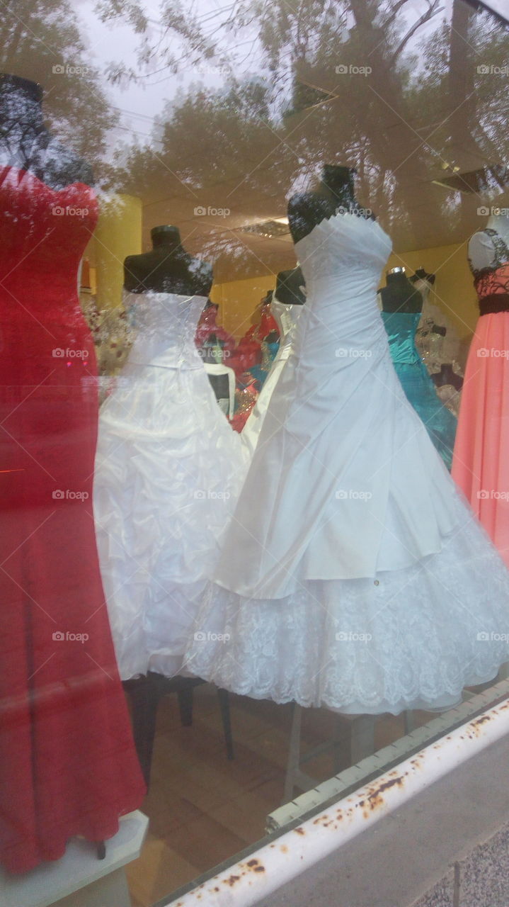 wedding dreses