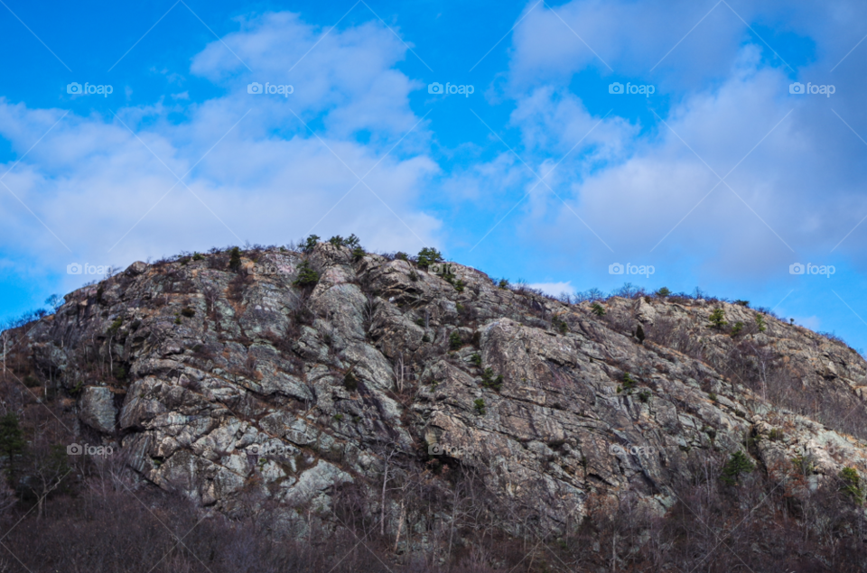 sky blue mountain clouds by delvec